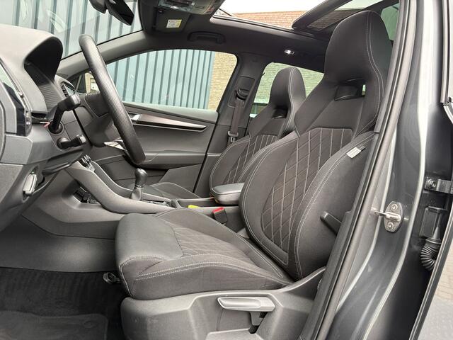 Skoda Karoq 1.5 TSI ACT Sportline Business | Panodak | Trekhaak wegkl. | 360 Camera | 19'' | Elk. A-klep | Prijs Rijklaar!!