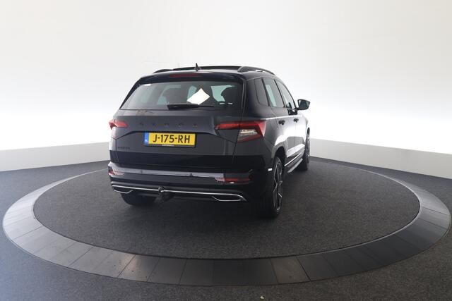 Skoda Karoq 1.5 TSI ACT Sportline Business | Trekhaak | Pano | ACC | Blind-spot