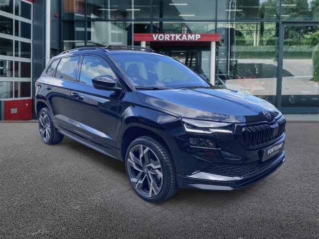 Skoda Karoq 1.5 TSI DSG SPORTLINE PANO-DAK/TREKHAAK/CAMERA/CARPLAY/ACC/STOELVERW