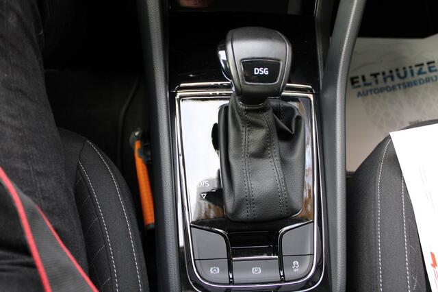 Skoda Karoq 1.5 TSI 150pk ACT Ambition Business automaat ECC/cruise/navi/PDC/trekhaak