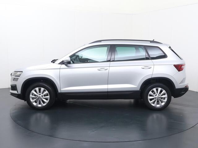 Skoda Karoq 1.5 TSI ACT Business Edition | 150 PK | Automaat | Trekhaak wegklapbaar | Elek. achterklep | Navigatiesysteem |