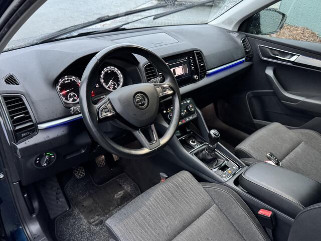 Skoda Karoq 1.0 TSI 115pk H6 Business Edition Navigatie Stoelverwarming Trekhaak Camera
