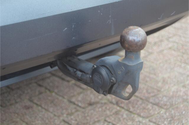 Skoda Karoq 1.5 TSI ACT Business Edition elek. trekhaak 12 mnd. gar.