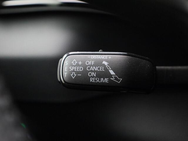 Skoda Karoq 1.5TSI/150PK ACT Sportline DSG · Navigatie · Trekhaak · Apple/Android Car Play · Camera · Garantie tot maart 2029 of 60000km.