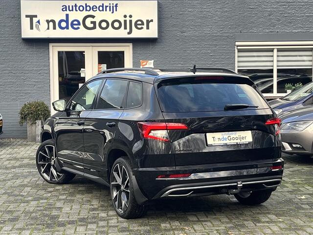 Skoda Karoq 1.5 TSi DSG ACT Sportline Business | TREKHAAK | STOELVERW. | EL. ACHTERKLEP | 19" |