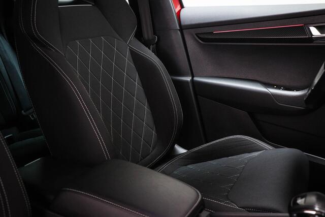 Skoda Karoq 1.5 TSI ACT Sportline Business | DAB | STOELVERWARMING | CAMERA | 19"