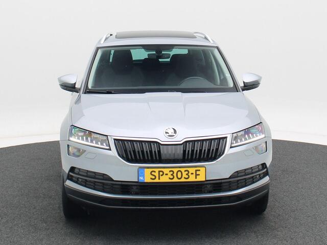 Skoda Karoq 1.5 TSi 150 Pk Style Business | Panoramadak | Canton | Trekhaak | Stoelverwarming | Adaptive Cruise | Navigatie | Carplay | Camera | 18 inch | 108.873 Km!!