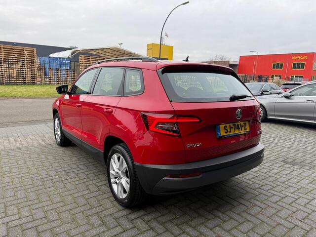 Skoda Karoq 1.5 TSI ACT Ambition Business | 1E EIGENAAR | 12MND GARANTIE | AUTOMAAT | DAB | CRUISE | NAVI |