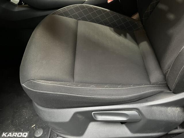 Skoda Karoq 1.0 TSI Ambition / CRUISE CONTROL/ SMARTLINK/ PARK. SENSOREN/ NAVI/ 17" LMV/ CLIMA/ STOEL VERWARM.