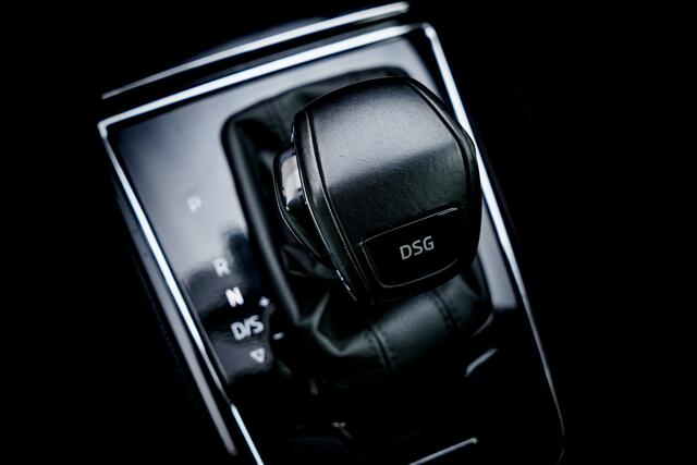 Skoda Karoq 1.5 TSi 150 Pk Automaat Sportline Business I Sportstoelen I Trekhaak I Camera I Navi