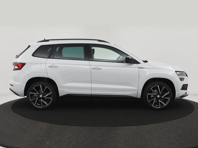 Skoda Karoq 1.5 TSI 150PK ACT Sportline Business AUTOM. TREKH|NAVI|WINTERPACK|CAMERA|LED|19INCH|CRUISE