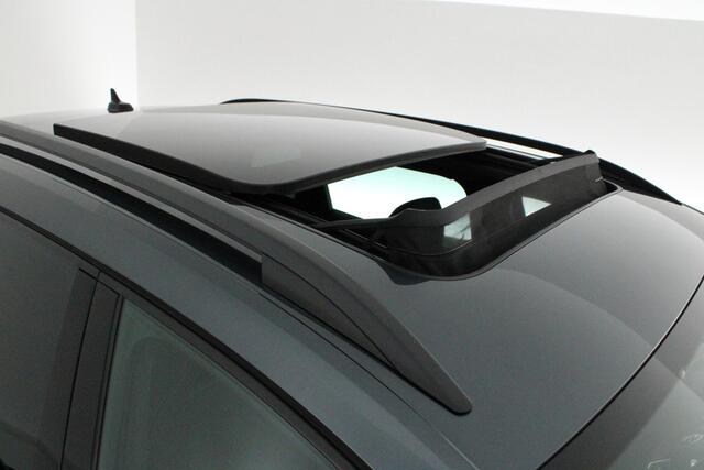 Skoda Karoq 1.5 TSI 150pk DSG Sportline Business Panoramadak Trekhaak Stoelverwarming