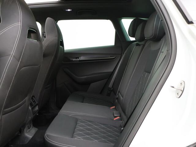 Skoda Karoq 1.5 TSI Sportline Business Automaat Panoramaschuifdak