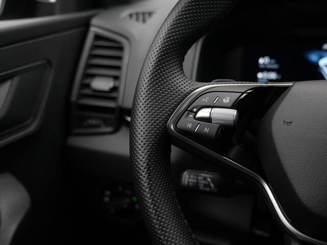 Skoda Karoq 1.5 TSI ACT 150 pk DSG Sportline | Panoramadak | Leder | Geheugenstoelen | Adaptief onderstel | Matrix LED | Stuur-/achterbankverwarming