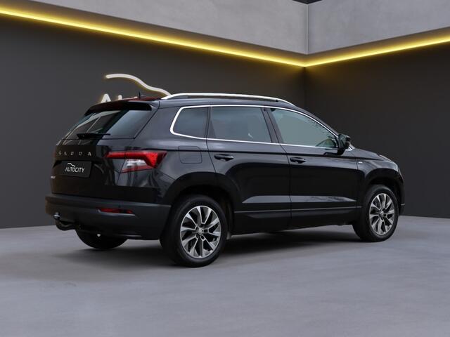 Skoda Karoq Clever 1.5 TSI 150pk DSG Trekhaak l Elektrische klep l Adaptive