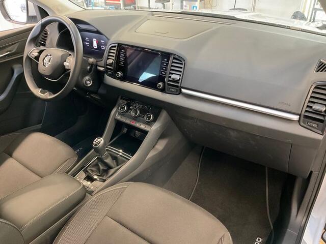 Skoda Karoq TSI 116PK SELECTION CARPLAY/LED/ECC auto komt binnen!