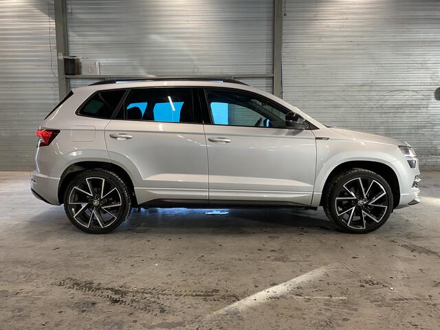 Skoda Karoq 1.5 TSI ACT Sportline Business Camera, Stoelverwarming & Elektrische Kofferklep