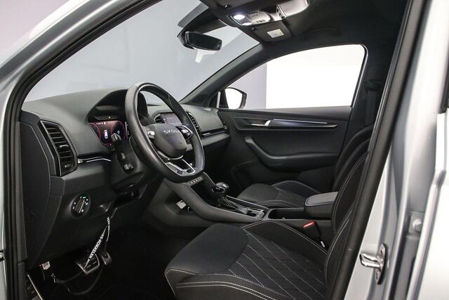Skoda Karoq Sportline Business 1.5 TSI 150pk DSG Automaat Trekhaak, Adaptive cruise control, Achteruitrijcamera, Elektrische achterklep, Navigatie, LED matrix koplampen