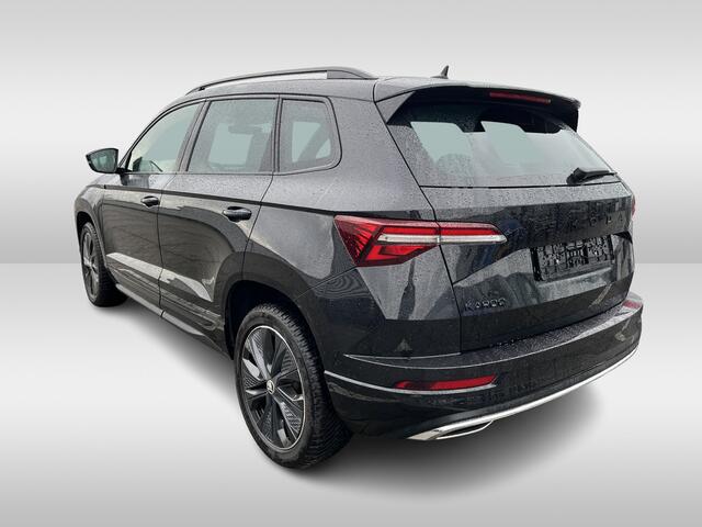 Skoda Karoq 1.5 TSI ACT 150pk Sportline DSG Automaat Panoramadak / Lederen interieur / Navigatie / Elektrisch verstelbare voorstoelen met geheugen / Camera