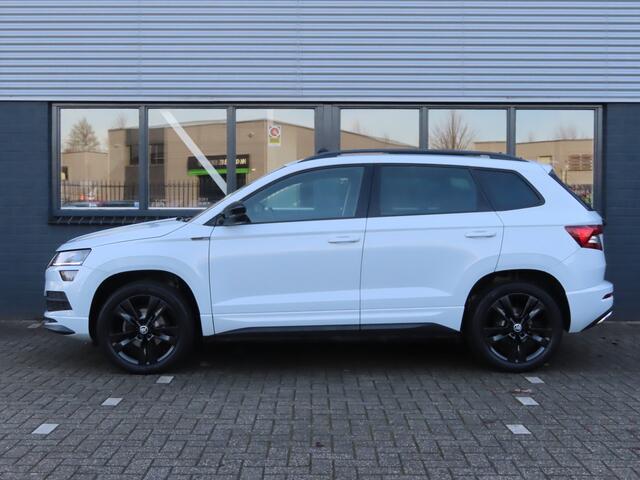 Skoda Karoq 1.5 TSI ACT Sportline Business DSG | pano dak | elektrische achterklep | virtual cockpit