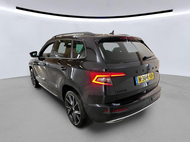 Skoda Karoq 1.5 TSI 150pk ACT Sportline Business DSG / Panoramadak / Navigatie / Stoelverwarming / Camera / Trekhaak