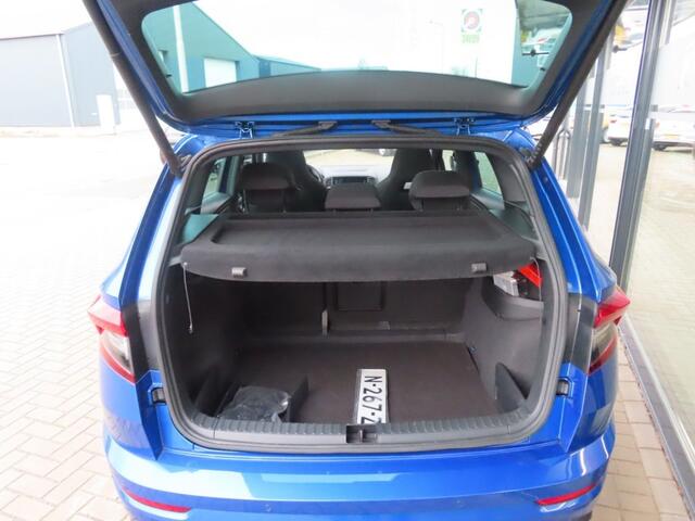 Skoda Karoq 1.5 TSI Sportline Business Led Pano Trekhaak 2022