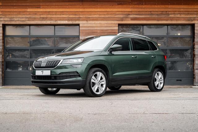 Skoda Karoq 1.5 TSI DSG 150pk | Pano | ACC | Trekh. | Apple CarPlay & Android Auto |