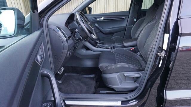 Skoda Karoq 1.5 TSI 150pk Sportline Business Virtual Navi A-Camera Sfeerverlichting Adaptive Cruise Keyless LED 88140km!