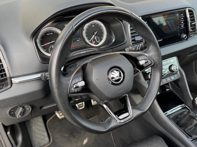 Skoda Karoq 1.0 TSI BUSINESS ED. PLUS HALF LEDER/PANODAK/LED/CARPLAY