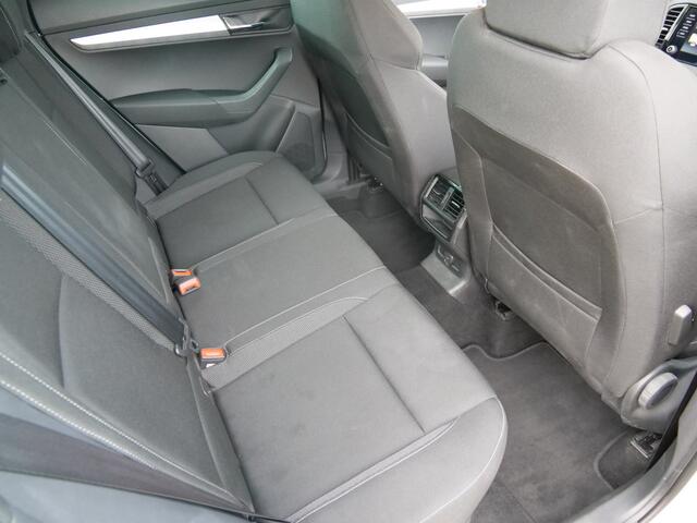 Skoda Karoq 1.5 TSI ACT Greentech Selection 150 Pk DSG-7 Automaat DAB / Apple Carplay / Camera / PDC