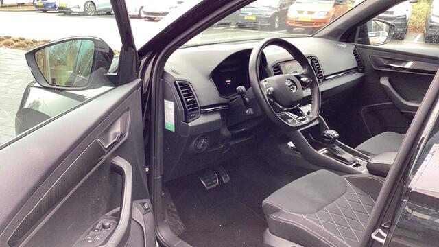 Skoda Karoq 1.5 TSI 150pk ACT Sportline Business DSG / Navigatie / Stoelverwarming / Camera / Trekhaak