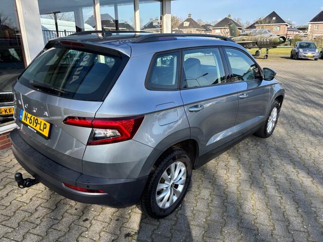 Skoda Karoq 1.0 TSI Business Edition