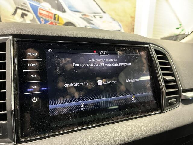 Skoda Karoq 1.5 TSI ACT 150PK DSG Style Business · Camera · Afneembare Trekhaak · Canton Audio · Apple/Android Car Play · Navigatie · Stoelverwarming · 18'' Inch ·