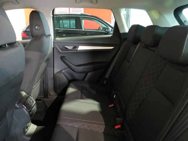 Skoda Karoq 1.0 TSI Business Edition - Occasion Lease vanaf ¤554 p/m - Uitklapbare trekhaak - Sensor achter - Cruise