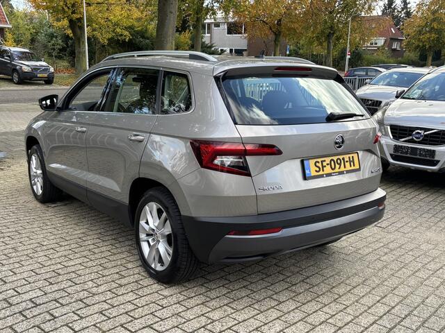 Skoda Karoq 1.5 TSI DSG Style Keyless navi PDC V+A