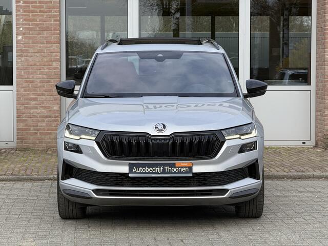 Skoda Karoq 1.5 TSI ACT Sportline Business Trekhaak | Camera | Keyless | Pano