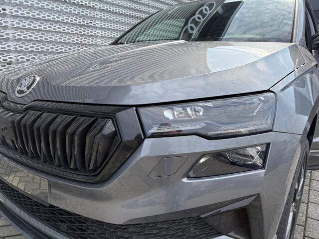 Skoda Karoq Sportline Ultimate 1.5 TSI 150 PK DSG | Automaat | Trekhaak | Panoramadak | Led Matrix verlichting | Trekhaak |