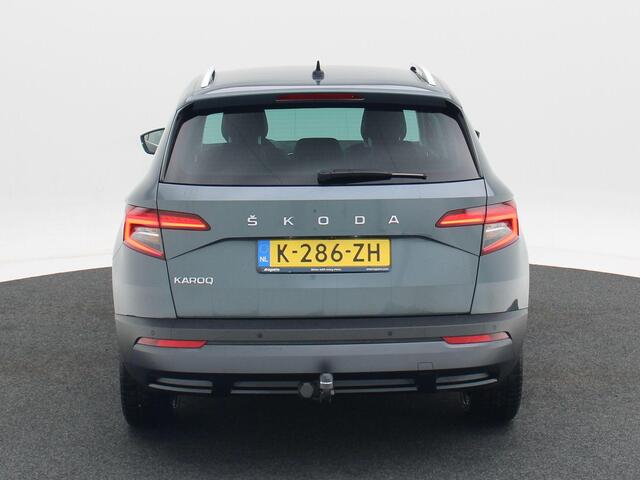 Skoda Karoq 1.5 TSi 150 Pk Automaat Business Edition Plus | Trekhaak | Camera | Stoelverwarming | Adaptive Cruise | CarPlay | 17 Inch