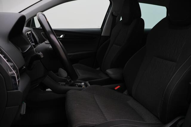 Skoda Karoq 1.5 TSI ACT Style Business Climate, Cruise, Verwarmde Voorruit, Apple Carplay, LED, Trekhaak, 18''