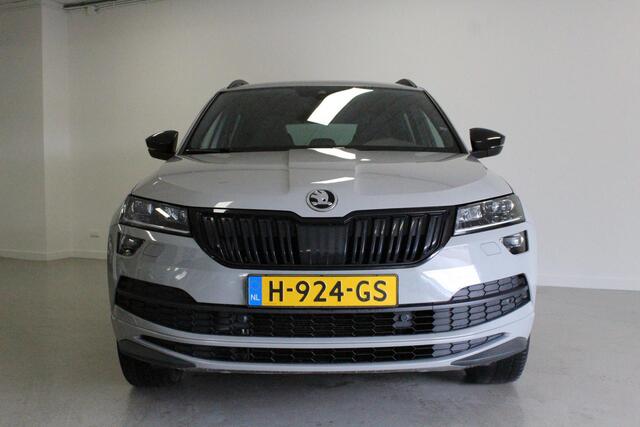 Skoda Karoq 1.5 TSI ACT Sportline Business | CARPLAY | ACC | 18'LMV | NAVIGATIE | STOEL-VERW | CAMERA | DAB | LED | PDC |
