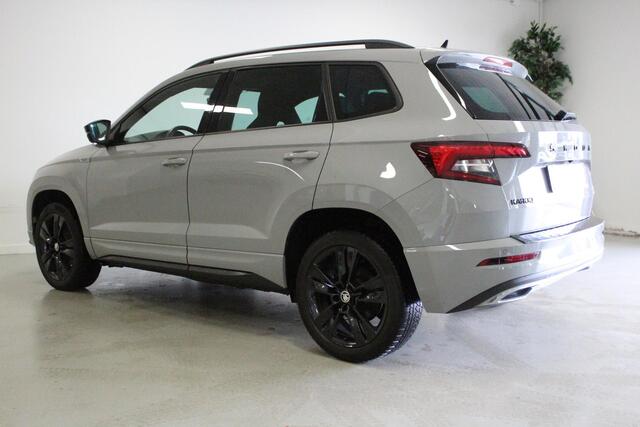 Skoda Karoq 1.5 TSI ACT Sportline Business | CARPLAY | ACC | 18'LMV | NAVIGATIE | STOEL-VERW | CAMERA | DAB | LED | PDC |