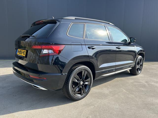 Skoda Karoq 1.5 TSI ACT Sportline 1e EIGENAAR VIRTUAL COCKPIT ADAPT CRUISE CAMERA LED NAVI ECC
