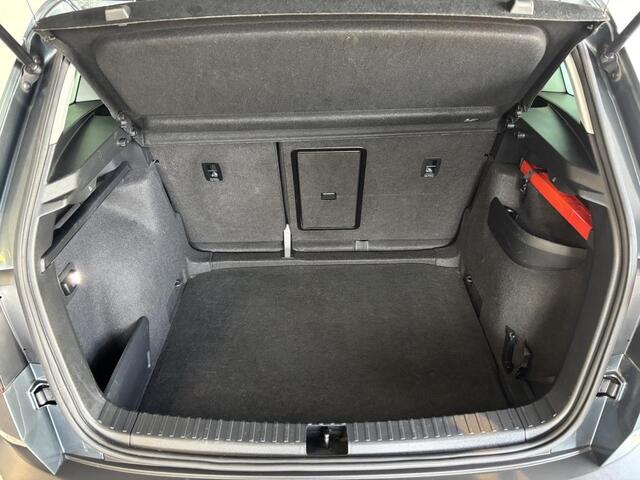 Skoda Karoq 1.0 TSI Business Edition Stoelverwarming, Carplay