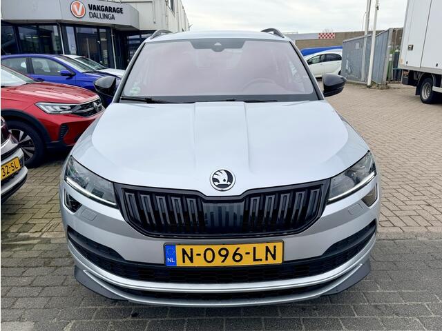 Skoda Karoq 1.5 TSI Sportline business | Trekhaak | Bomvol opties