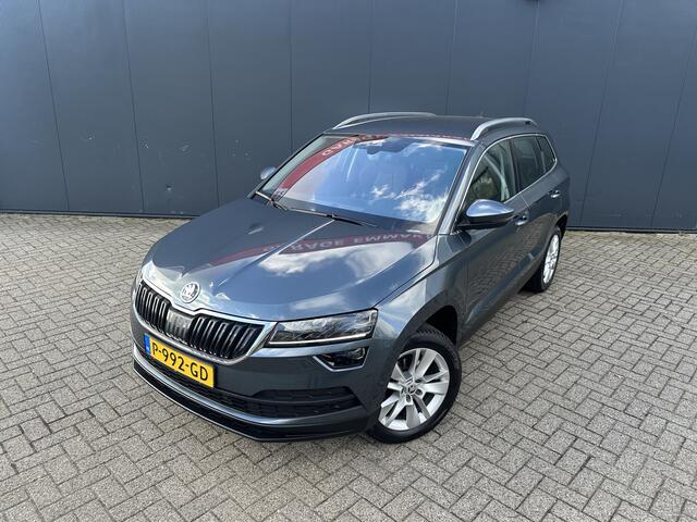 Skoda Karoq 1.5 TSI ACT Business Edition Plus | Trekhaak | Navi | Cruise