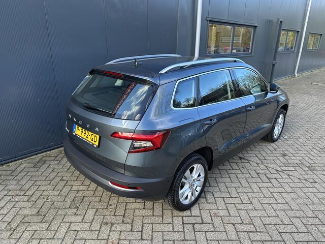 Skoda Karoq 1.5 TSI ACT Business Edition Plus | Trekhaak | Navi | Cruise