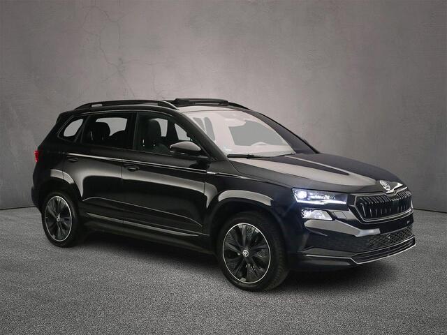 Skoda Karoq Sportline Business 1.5 TSI 150pk DSG Automaat Panoramadak, Lederen bekleding, Adaptive cruise control, Elektrische achterklep, LED matrix koplampen, Navigatie