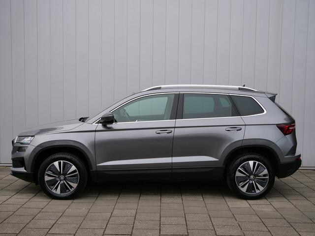Skoda Karoq 1.5 TSI ACT Business Edition 150 Pk Automaat Apple Carplay / Camera / DAB / PDC