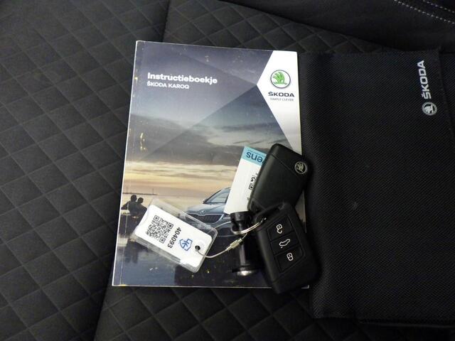 Skoda Karoq 1.0 TSI Business Edition Plus |Pano-dak|Leer|ACC|Stoelverwarming|Trekhaak!