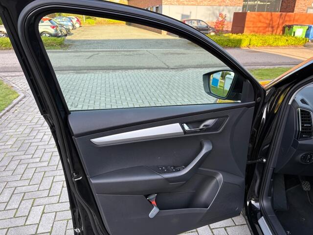 Skoda Karoq 1.0 TSI BUS. ED.